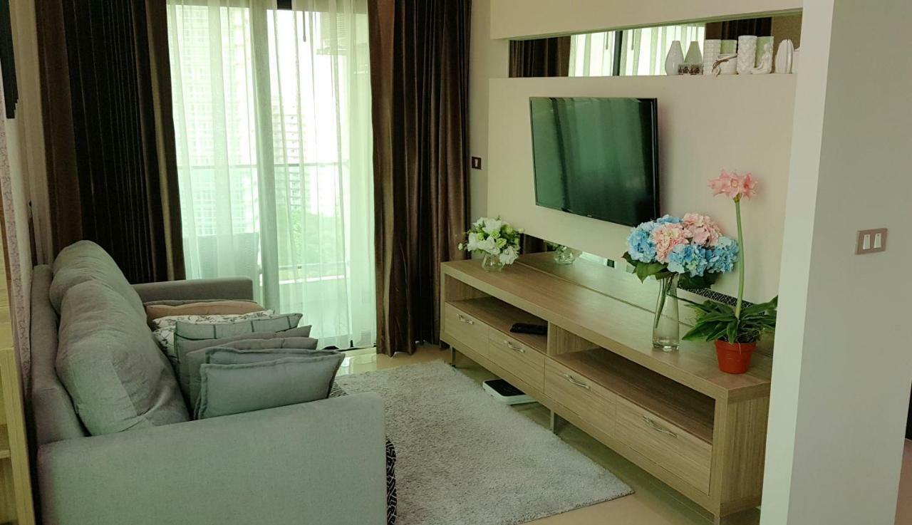 Dusit Grand Condo View Jomtien Beach Exterior photo